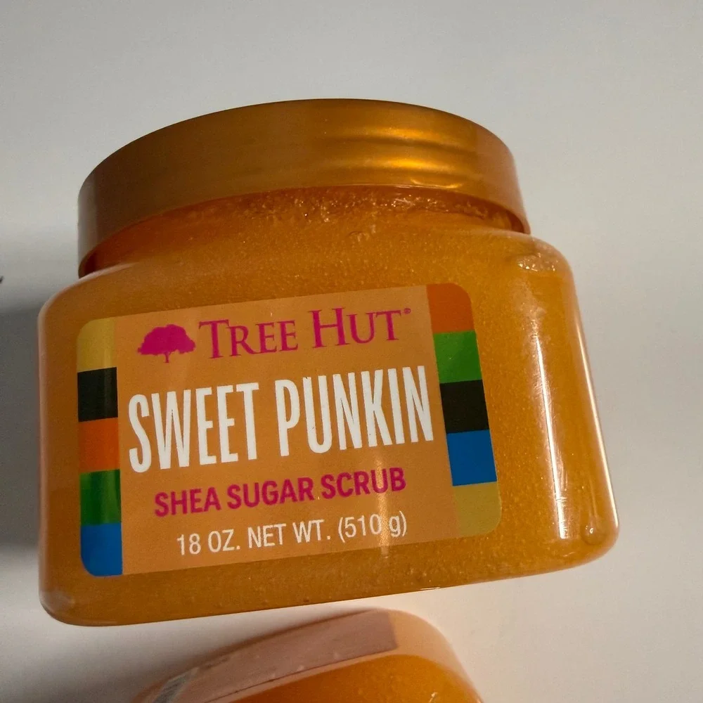 Tree Hut Sweet Punkin Shea Sugar Scrub 18oz Set of 2 Pumpkin Apricot Sandalwood